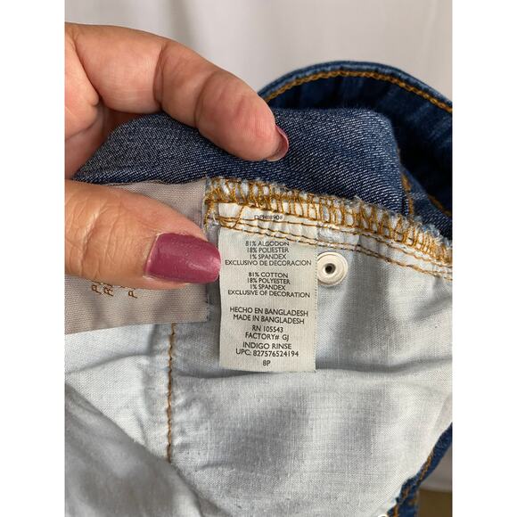 Daisy Fuentes Straight Leg Mid Rise Indigo Rinse Jeans Size 8 Petite - Picture 6 of 7